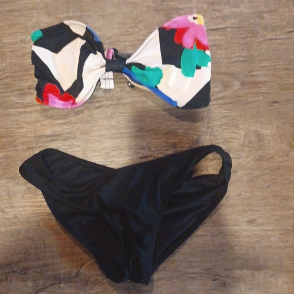 Vintage two piece bathing suit - Picture 1 of 4